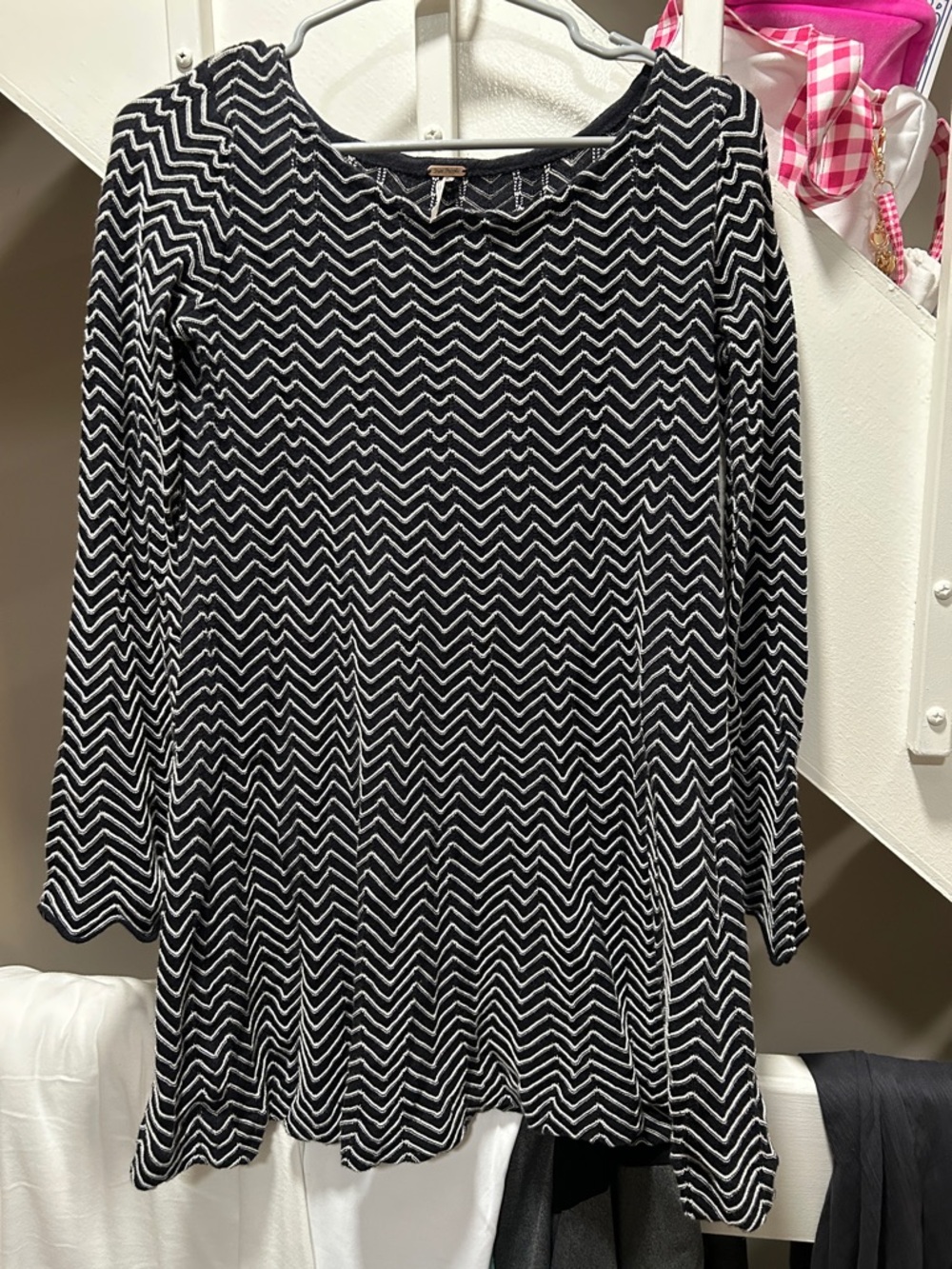 Free People Black & White Chevron Long-Sleeve Swing Dress or long sweater